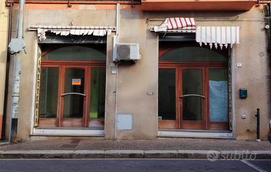 Locale commerciale a Gonnosfanadiga