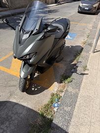 T Max