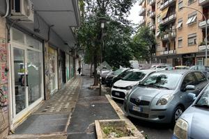 NEGOZIO A ROMA