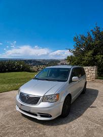 Lancia Voyager 2.8 turbodiesel