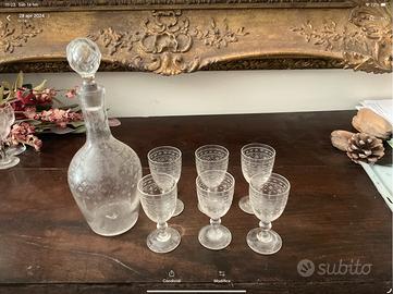 Servizio di cristallo antico inciso (Baccarat?)