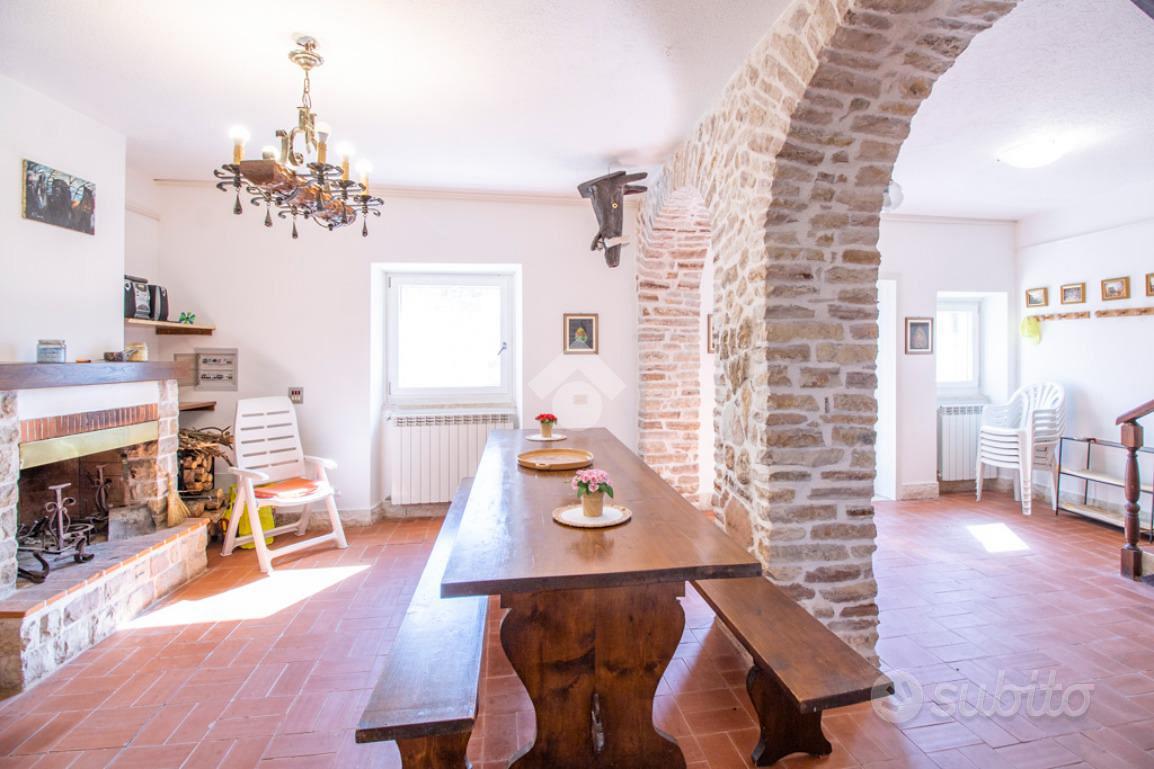 CASA INDIPENDENTE A RIETI - Vista 6