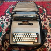 Macchina da scrivere Olivetti 35l