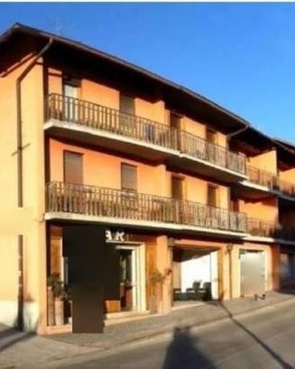 Immobile in asta di 1316 m² con più di 5 locali a 
