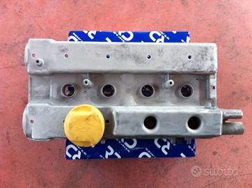 coperchio punterie Opel Tigra 16 v