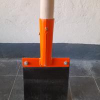 Spatola-rachiatoio professionale con manico 130 cm