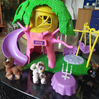 Filly casa sull'albero