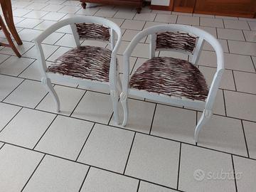 Coppia di poltroncine sedie shabby chic zebrate