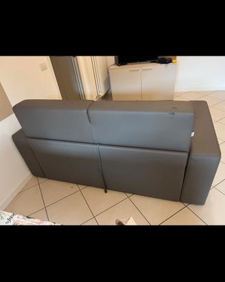 Divano letto marrone