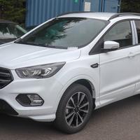 Ford Kuga STLINE in ricambi