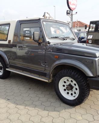 Suzuki Samurai PASSO LUNGO