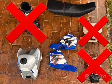 Serbatoio, sella e plastiche esterne