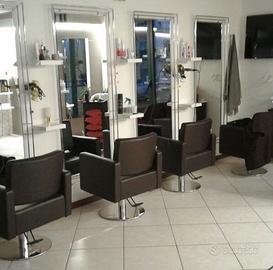 Arredamento per negozio di barbiere/parrucchiere