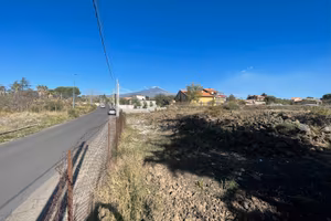 Terreno Esterno Parco Dell'Etna