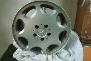 cerchi in lega X Mercedes serie E. originali