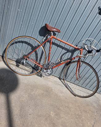 Bicicletta da strada corsa OLMO