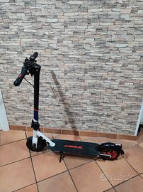 Monopattino aprilia ESRZ 