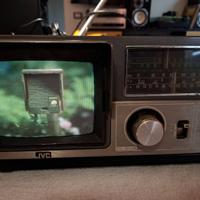 Tv a colori cassetta e radio portatile Jvc CX 500