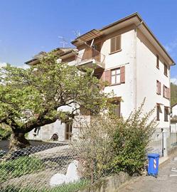 Immobile in asta di 76 m² con 3 locali a Germagnan