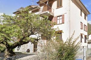 Immobile in asta di 76 m² con 3 locali a Germagnan
