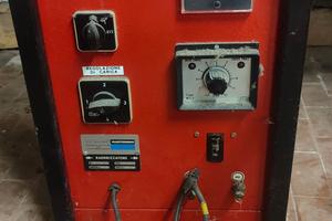 Caricabatterie 220/24vcc 40A