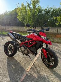Ducati Hypermotard 950