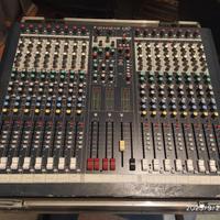 mixer soundcraft lx7 II