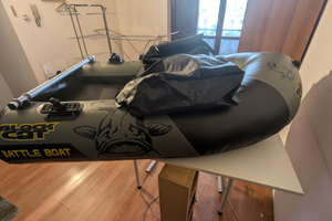 Black Cat Battle Boat gommone bellyboat 170cm
