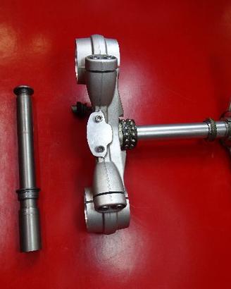 PIASTRA PERNO BMW R NINE T LEGGI