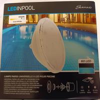 Lampada LED colore bianco per piscina