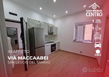 Bilocale arredato con giardino e posto auto