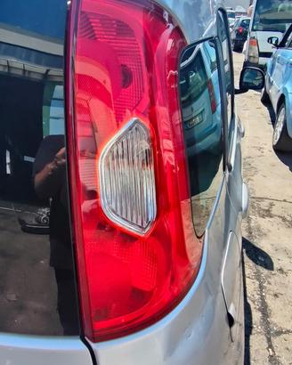 FIAT PANDA 2013 STOP POSTERIORE SX/DX