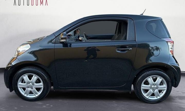 Toyota iQ 1.0 Sol