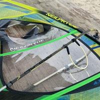 Vela Windsurf