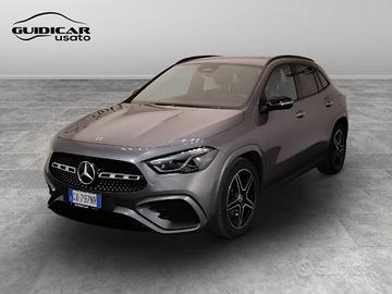 Mercedes GLA-H247 2023 - GLA 200 d AMG Line Premiu