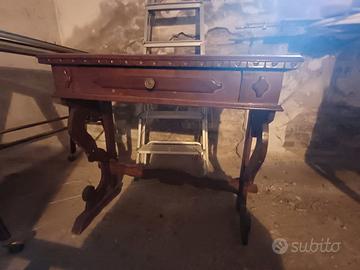 Tavolino / Consolle in stile '500