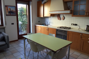 Bilocale appena fuori città La Rizza