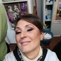 Estetista-make up artist sopracciglia-baffetti