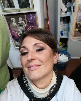 Estetista-make up artist sopracciglia-baffetti