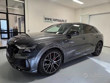 AUDI Q8 55 TFSI quattro Sline IVA ESPOSTA