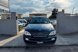 MERCEDES BENZ ML -GANCIO TRAINO -PERMUTA