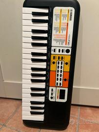 pianola Yamaha 37 Tasti 