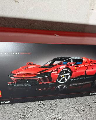 Ferrari Daytona SP3 lego mai montato
