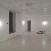 Locale commerciale: 150 mq