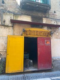 Locale commerciale a Barra