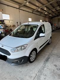 Ford Transit Courier Trend