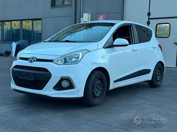HYUNDAI I10 per ricambi usati G3LA