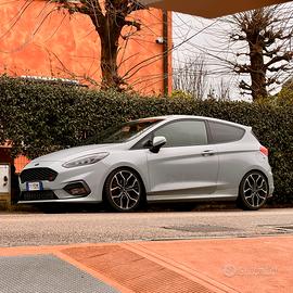 Fiesta ST mk8 Silver Fox
