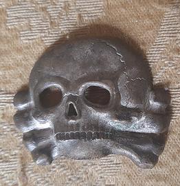 totenkopf da cappello ww2 