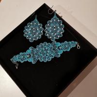 orecchini e bracciale 